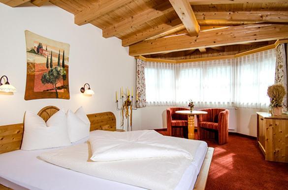 Hof Am Arlberg - Familie Walter Apartamento Sankt Anton am Arlberg Exterior foto